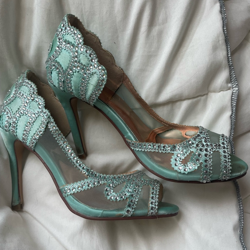 Teal heels